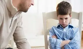 نفرت از والدین چطور شکل می‌گیرد؟