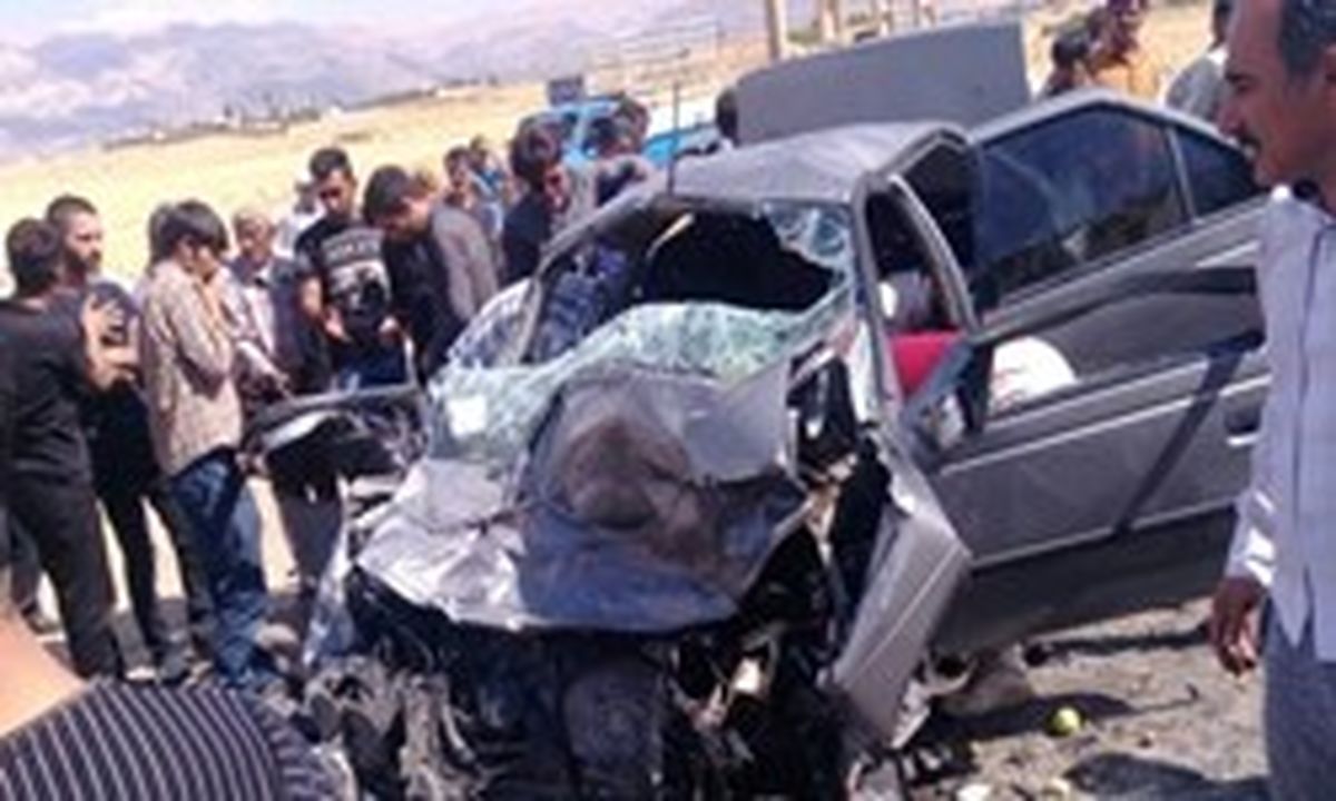 برخورد مینیبوس با 20 پراید/ حال مصدومان وخیم است