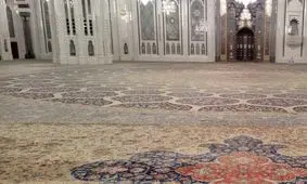 فرش ایرانی در یکی از زیباترین مساجد جهان +تصاویر