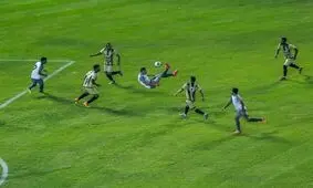 مس کرمان برابر قشقایی به برتری رسید