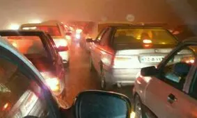 ترافیک سنگین در گردنه حیران/شعاع دید به دو متر رسید