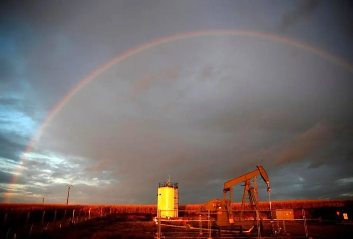 پیش‌بینی بزرگترین بازرگانان دنیا برای نفت ۱۰۰ دلاری