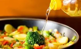 سرخ کردن با تفت دادن چه تفاوتی دارد؟