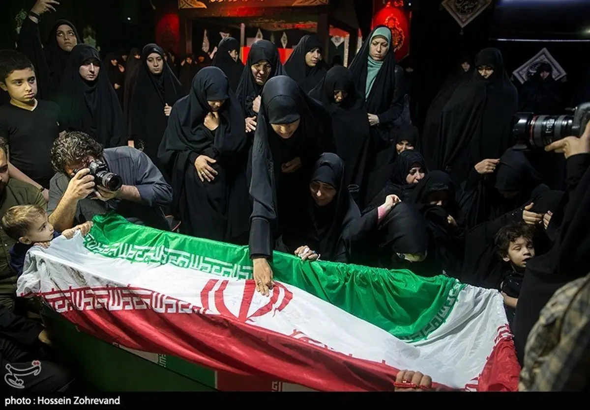 پیکر پاک شهید کارچانی در اراک تشییع شد