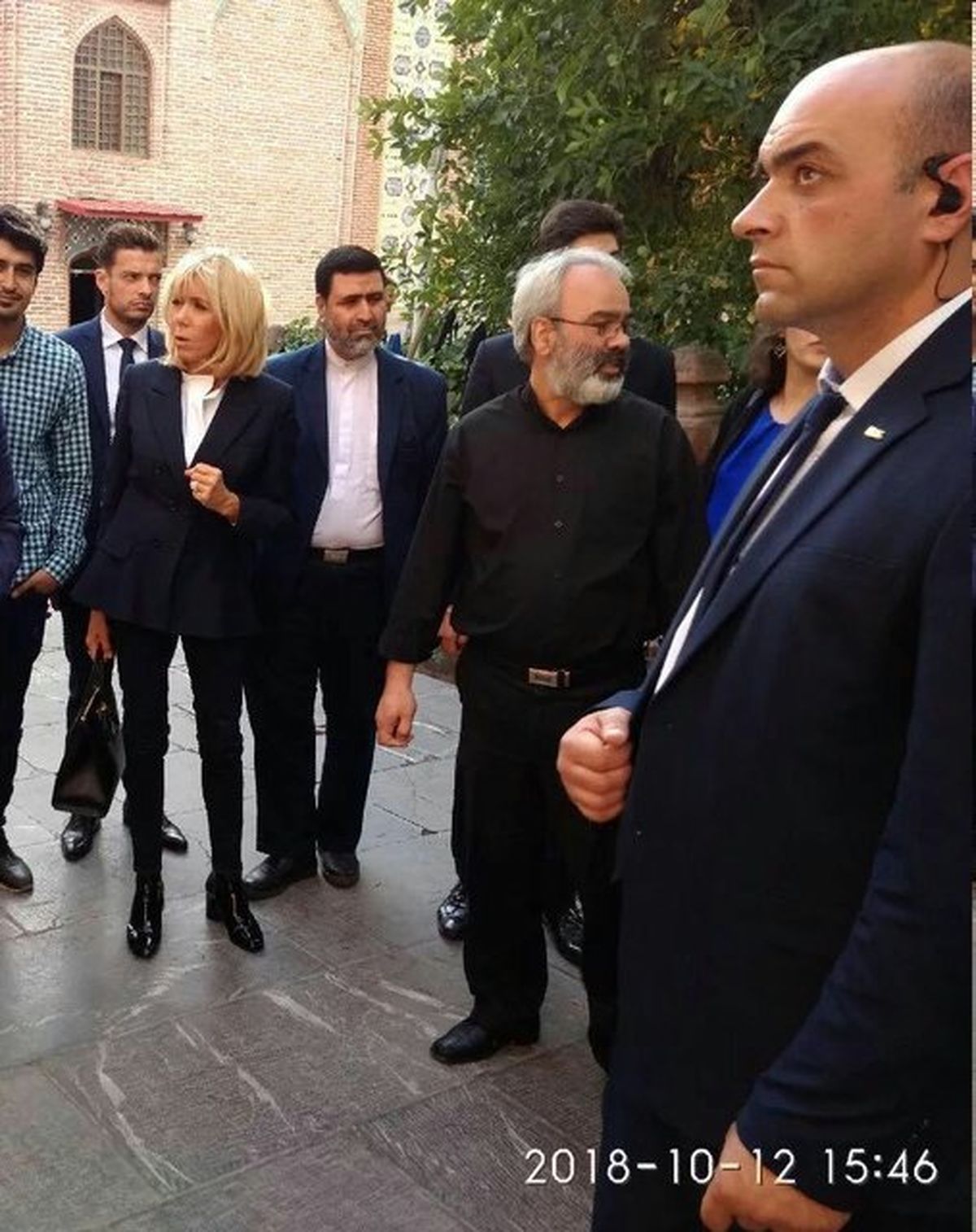 بازدید همسر رئیس‌جمهور فرانسه از مسجد ایرانی ایروان