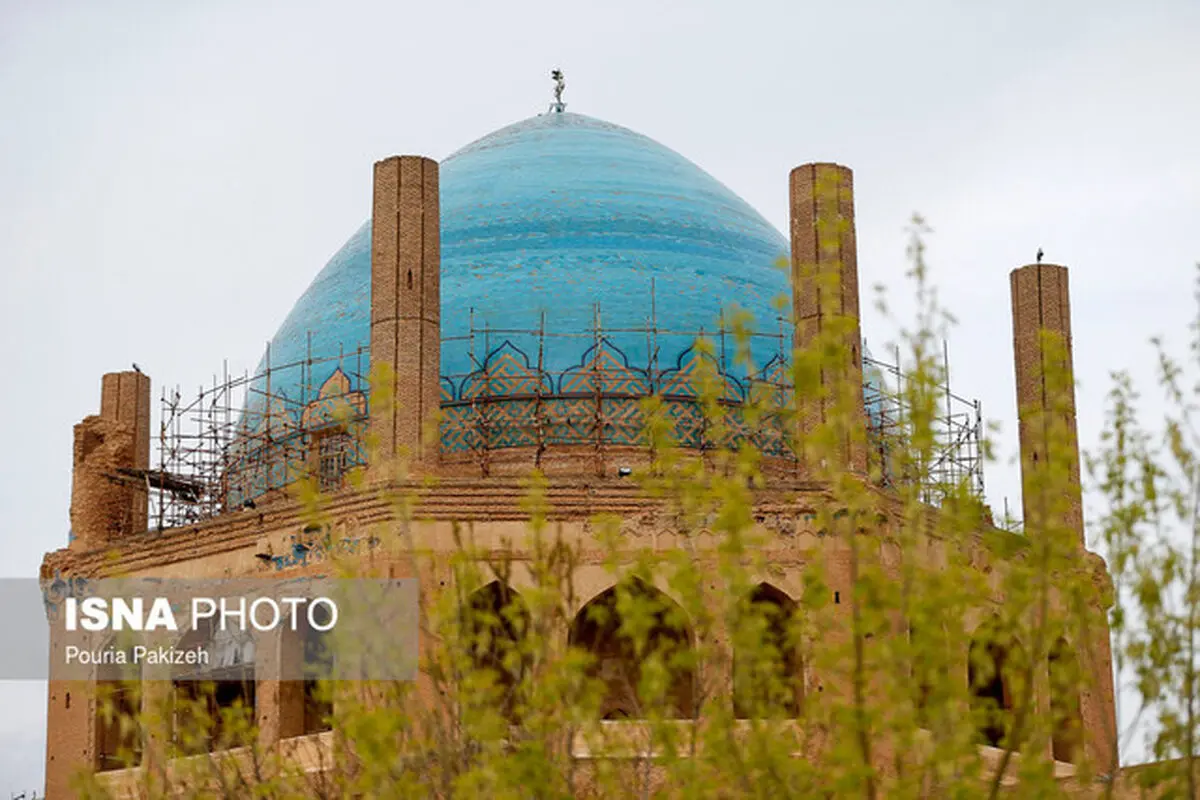 آغاز عملیات احیای برج و باروی دروازه شمالی گنبد سلطانی