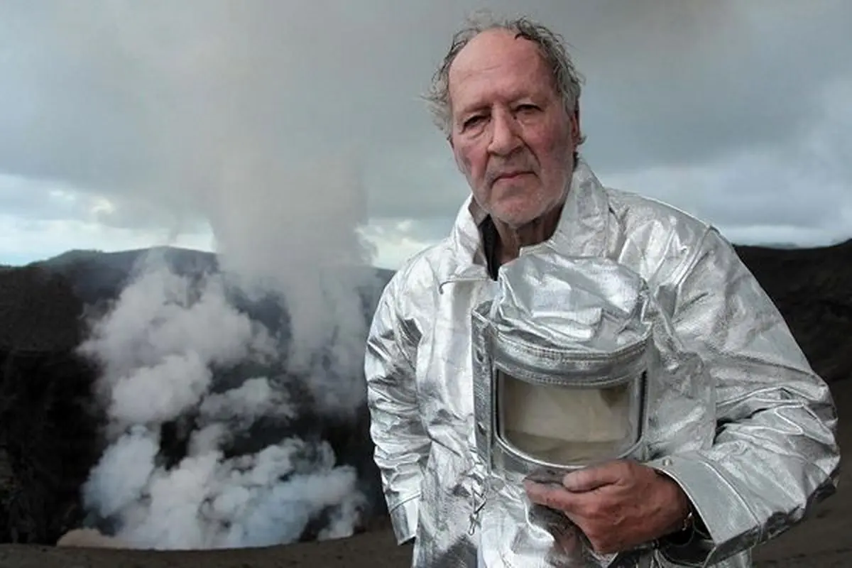 هرتسوک از شهاب‌سنگ‌ها می‌گوید/ رونمایی از «سنگ آسمانی» در کن