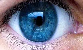 ترفندهایی برای از بین بردن پف زیر چشم‌ها