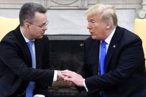 دیدار ترامپ با کشیش آمریکایی آزاد شده از ترکیه