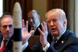 ترامپ: آمریکا به نیروی فضایی نیاز دارد