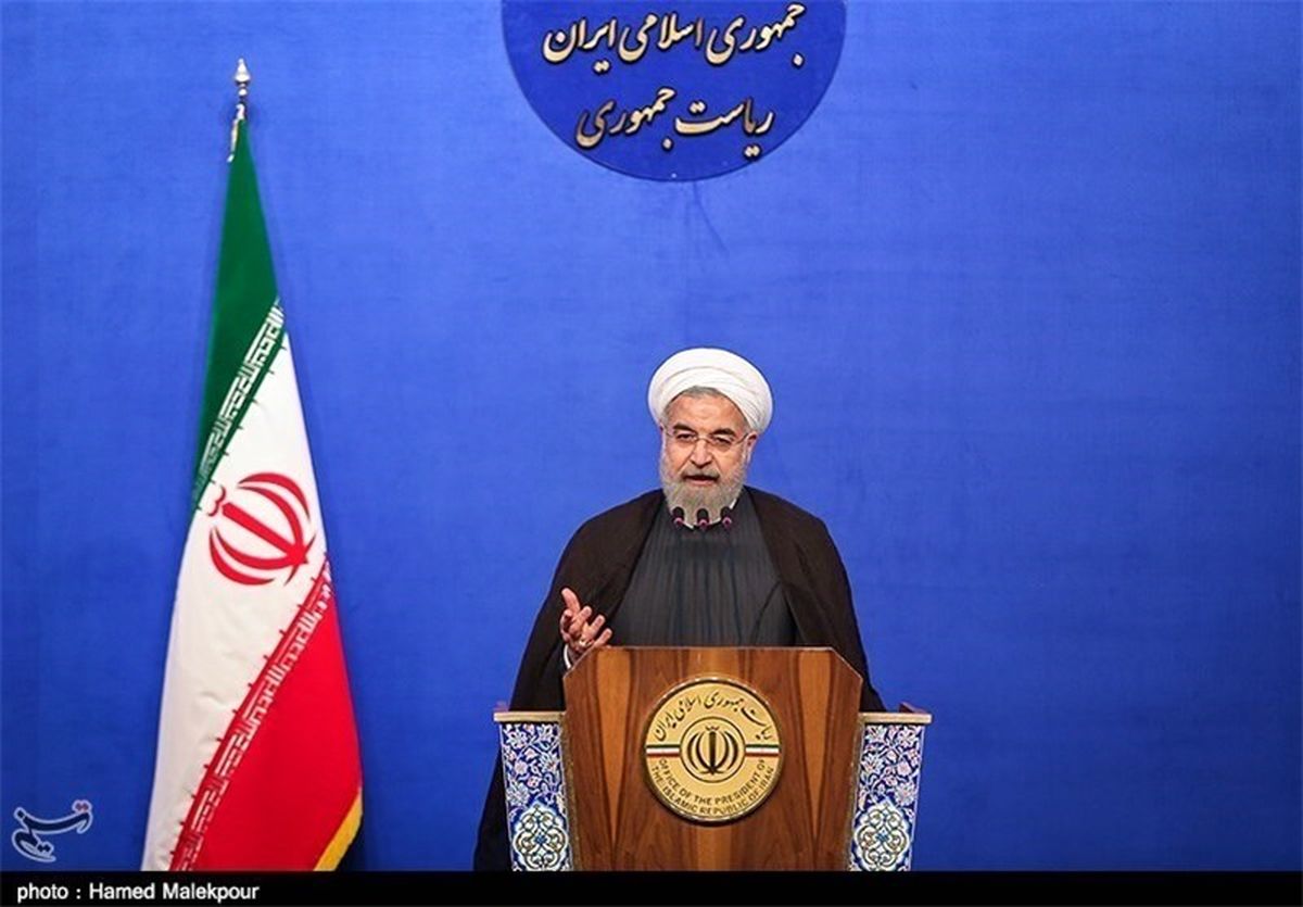 روحانی در دانشگاه تهران: نقد بیش از حد می‌تواند غیر مفید باشد