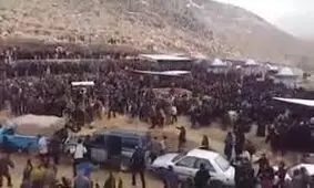 تیراندازی در مراسم خاکسپاری باعث برق گرفتگی شد + فیلم