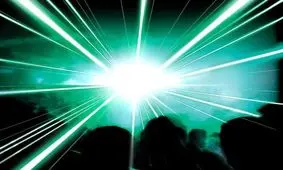 اسلحه‌ای وحشتناک که افراد را کور و یا کر می‌کند