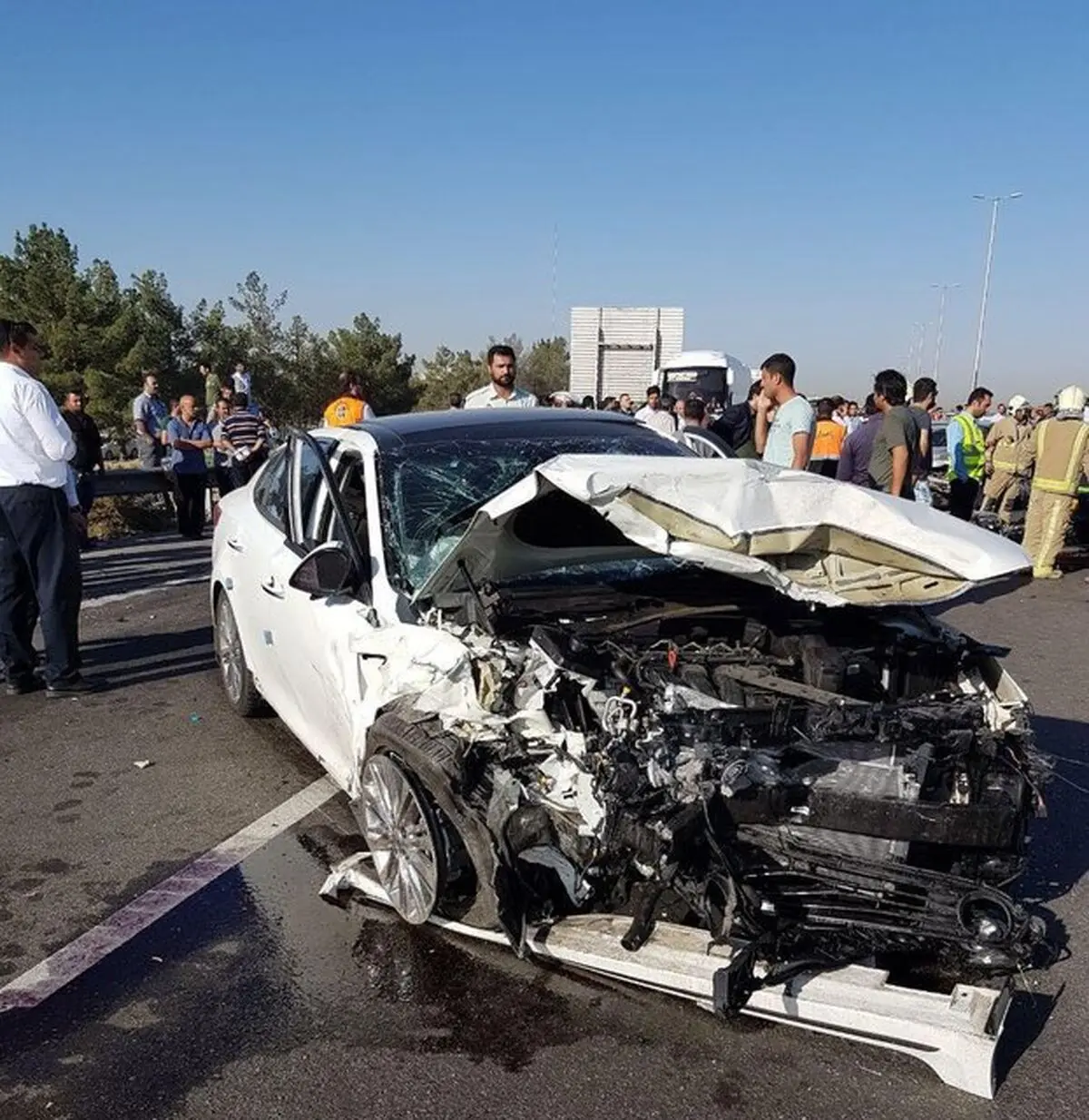 واژگونی پژو ۵ مصدوم برجای گذاشت