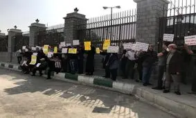 بلاتکلیفی مشتریان یک شرکت واردکننده خودرو