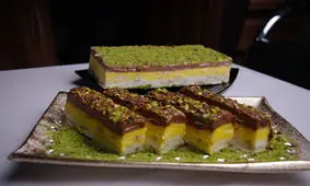 آشنایی با روش تهیه‌ی بستنی سنتی مشهد