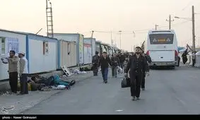 مرز مهران آرام است/ عبور ۱۴ تریلر حامل ۲۰۰ تن دارو از مرز