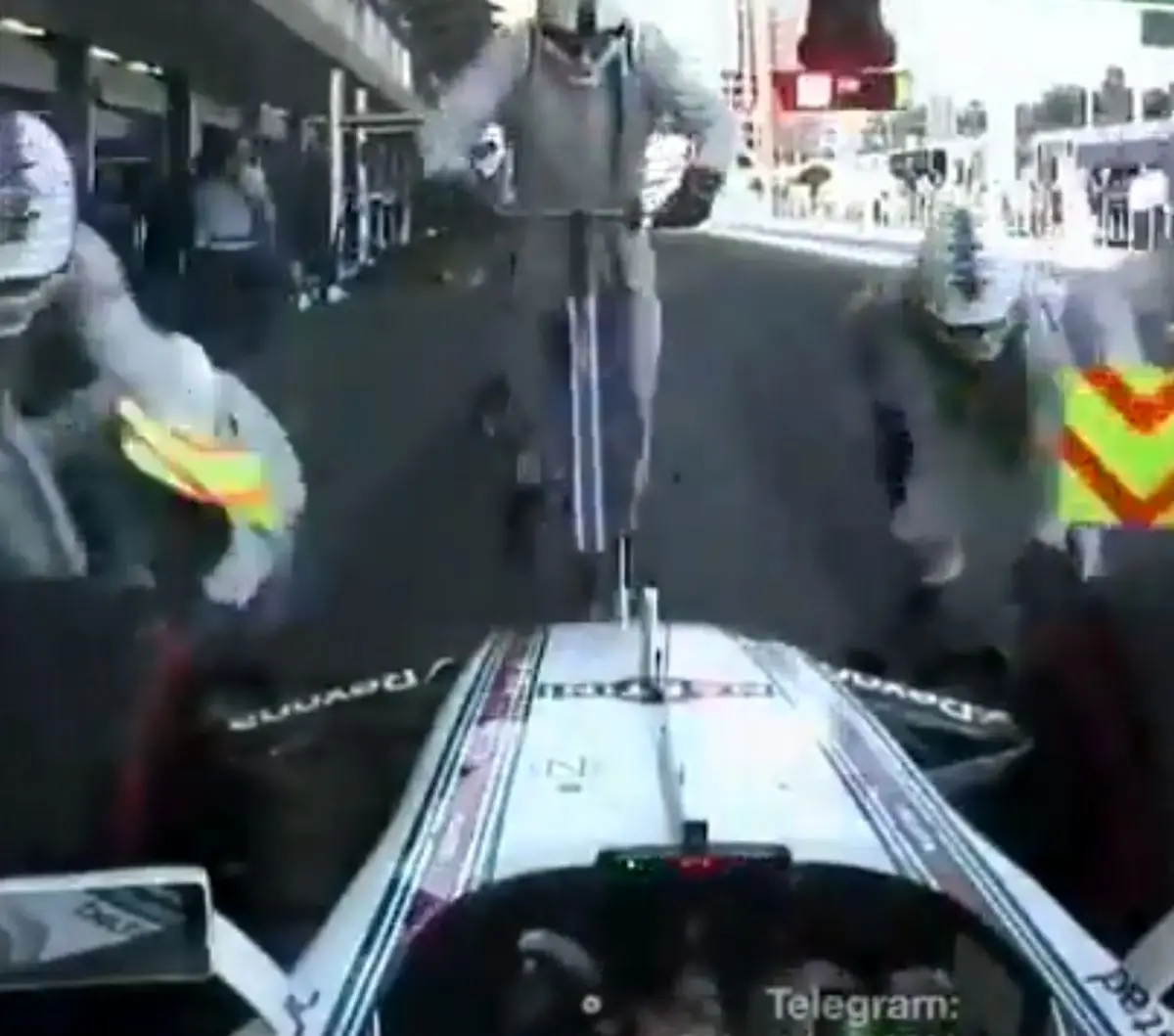 سریع ترین تعویض تایراتومبیل تاریخ