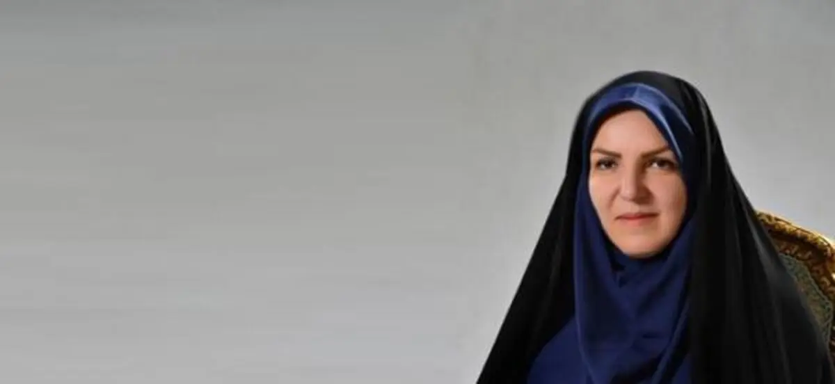 پیشنهاد عضو کمیسیون اقتصادی مجلس به دولت/ دست از سر دلار بردارید/ بگذارید بازار نرخ ارز را تعیین کند