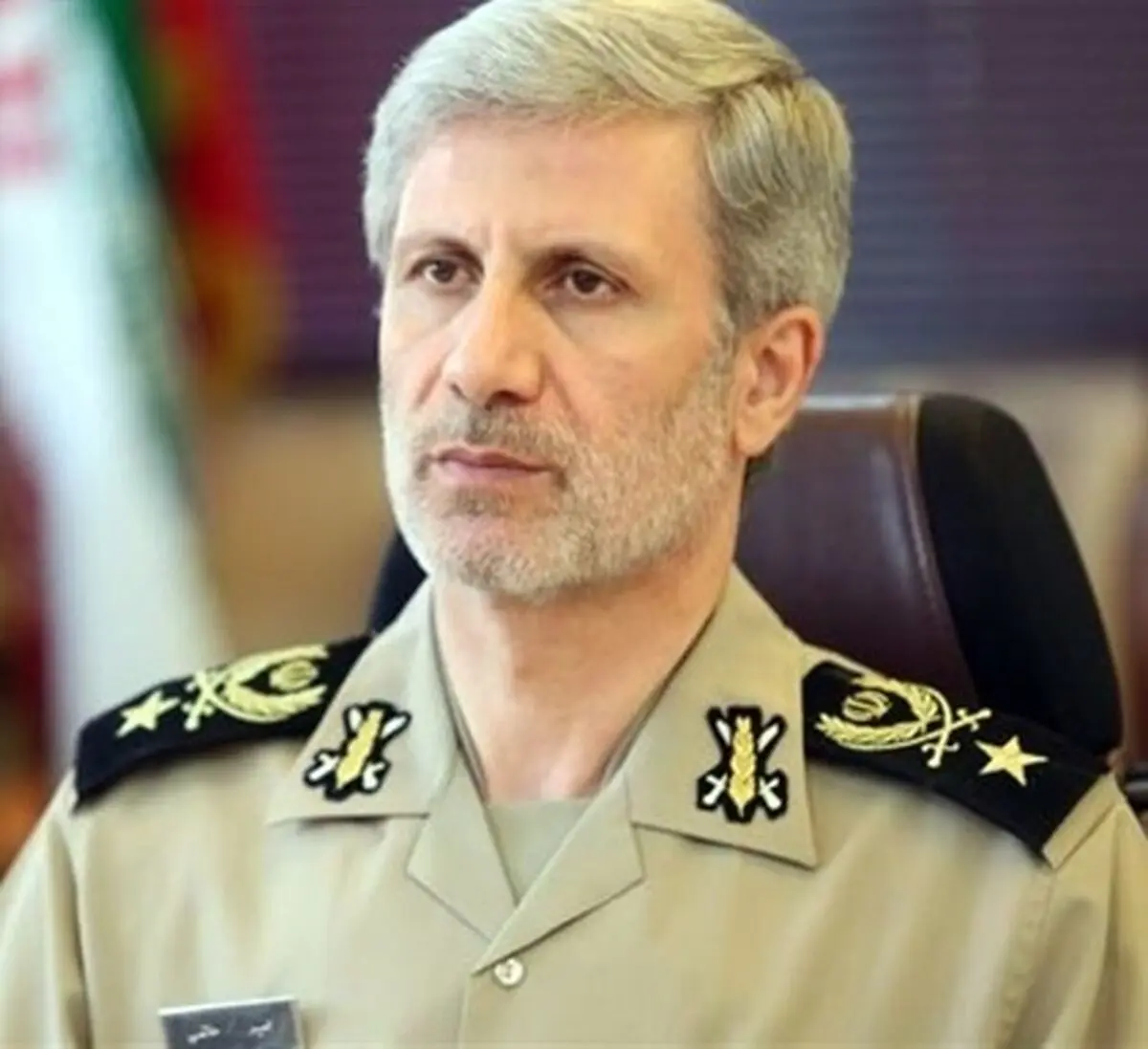 تأکیدحاتمی بررقابت‌پذیری تولیدات دفاعی درجهان/ باید باکمترین خطا به بالاترین استانداردمحصولات برسیم