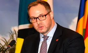 سخنان مهم دیوید لوئیس، دبیر اجرایی FATF: هیچ تضمینی برای خروج ایران از فهرست سیاه وجود ندارد