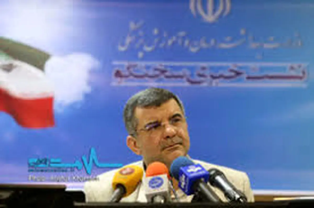 واکنش سخنگوی وزارت بهداشت به ماجرای پدر فرزند سرطانی/فیلم