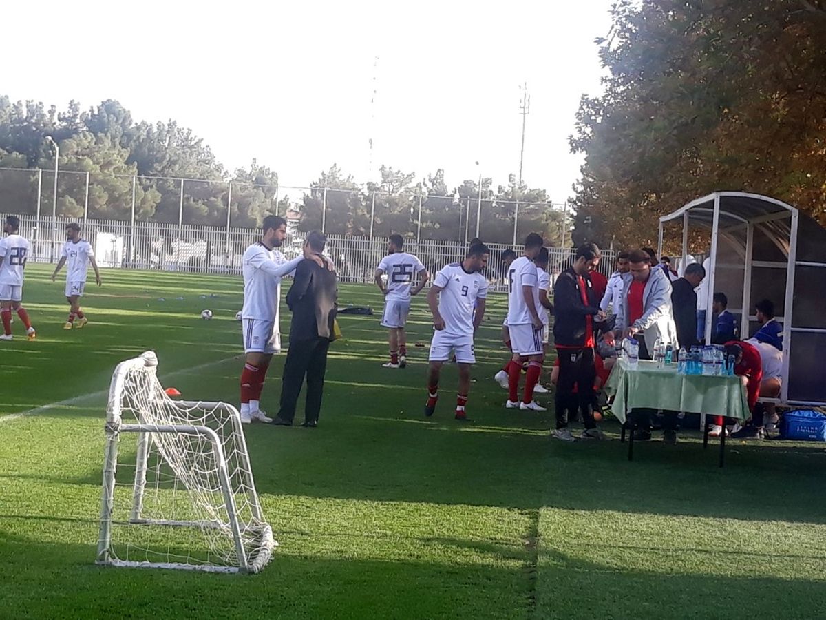 2 بازیکن اردوی تیم ملی فوتبال را ترک کردند