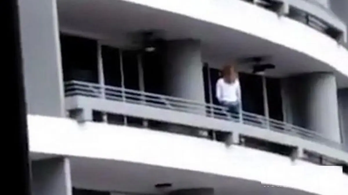 عکس سلفی جان دختر 27 ساله را گرفت + عکس