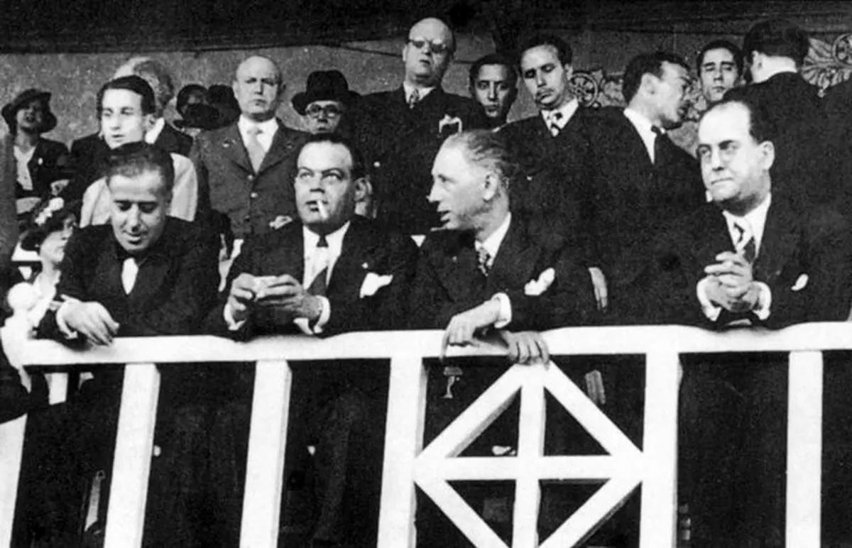 روزی که رییس پیشین بارسلونا به رگبار بسته شد