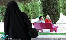 یک جمعیت شناس: بیماری "سیندرلا" باعث می‌شود دختران مجرد بمانند