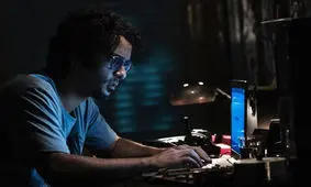 «نهنگ آبی» جیرانی رونمایی شد