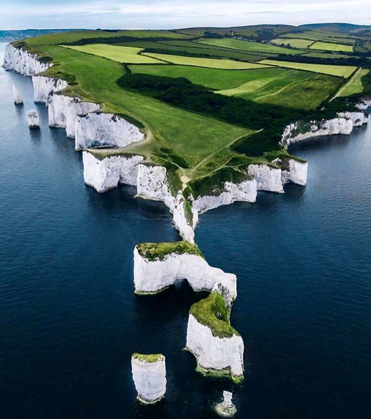 تصویری زیبا از یک ساحل شگفت انگیز + تصویر