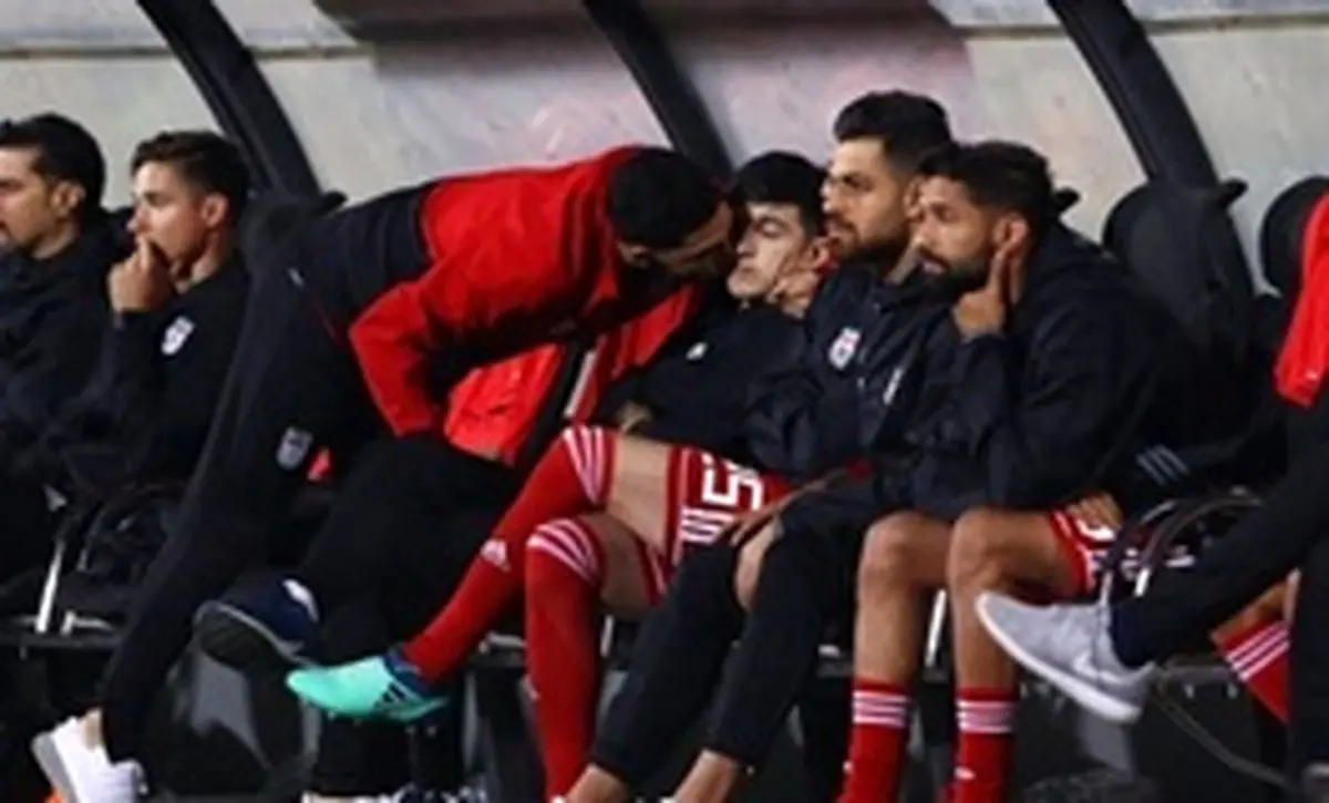 تصاویری از قهر و آشتی جهانبخش و آزمون روی نیمکت تیم ملی