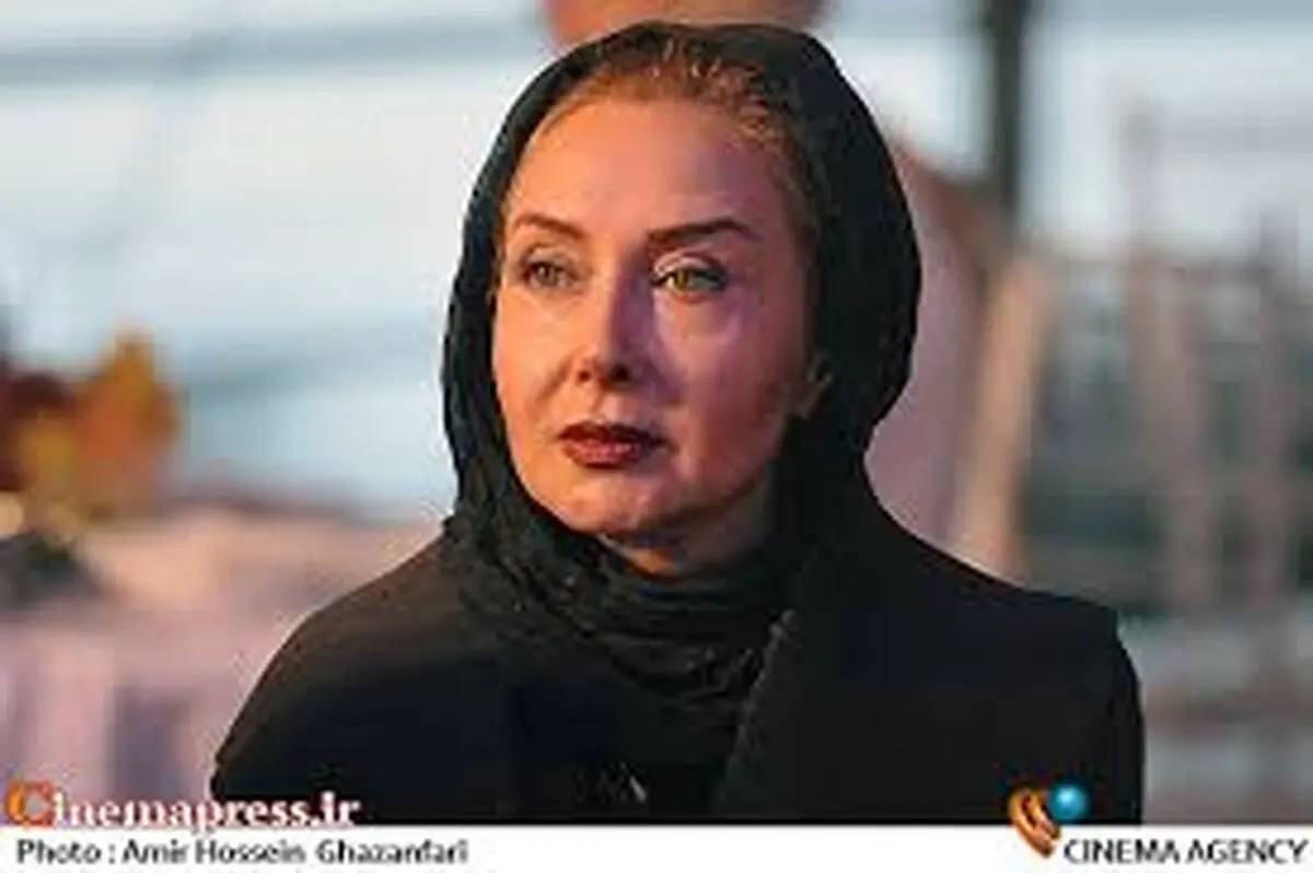 ظاهر متفاوت کتایون ریاحی