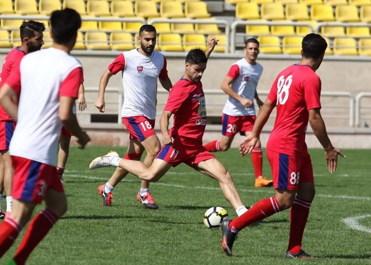 کامیابی‌نیا با پرسپولیس تمرین کرد