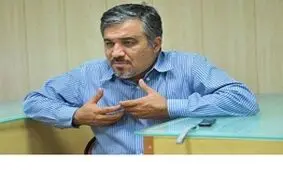 تاجرنیا: خطر ظهور احمدی‌نژاد جدید می‌تواند خیلی جدی باشد