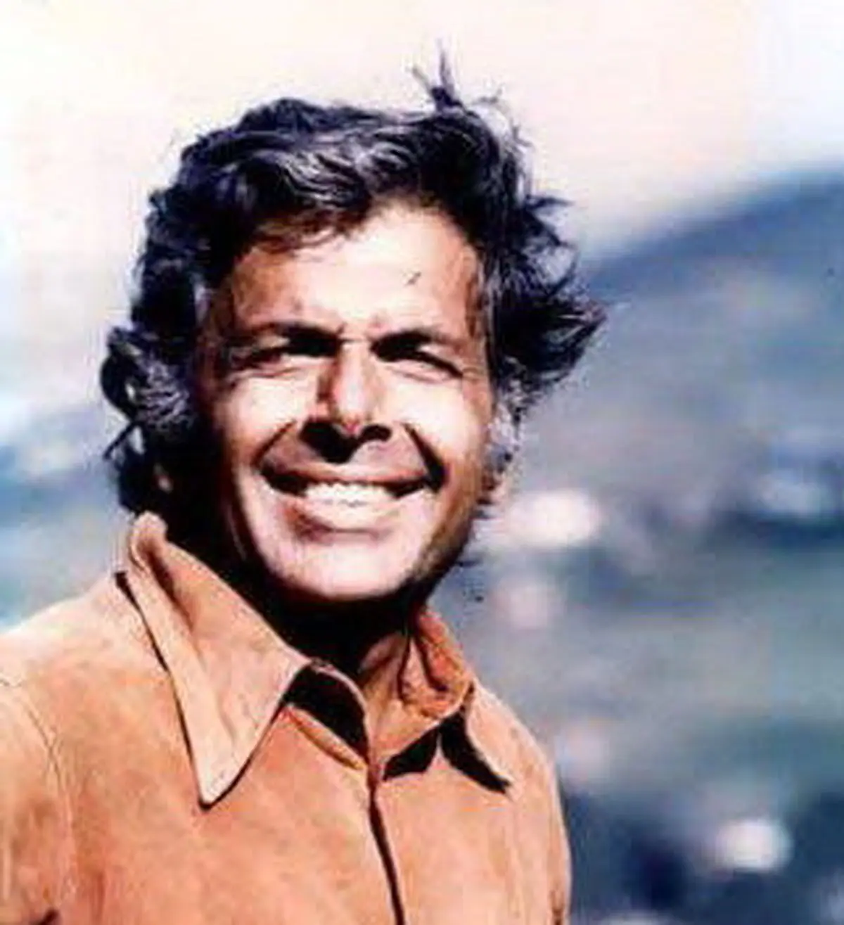 محمود دولت‌آبادی: از ابراهیم گلستان بسیار آموخته‌ام