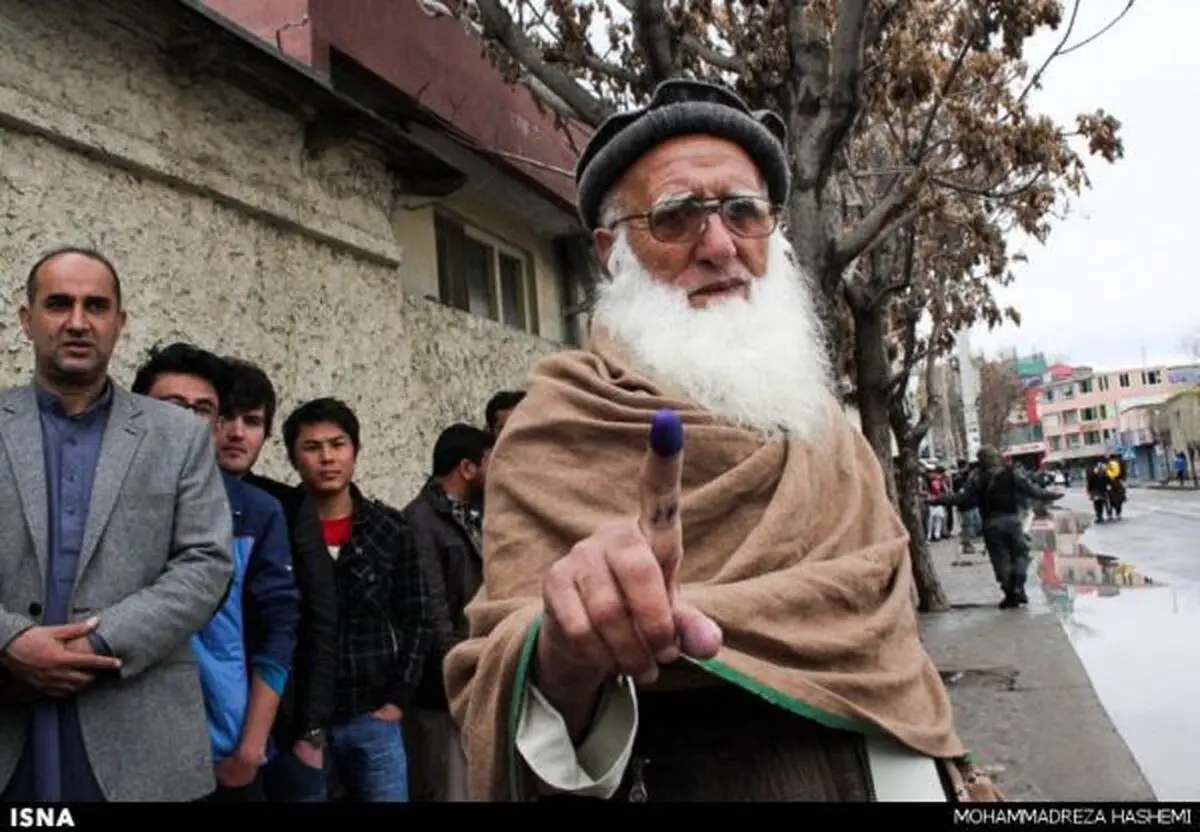 انتخابات پارلمانی افغانستان برگزار شد/ حملات مرگبار طالبان بلای جان رای دهندگان