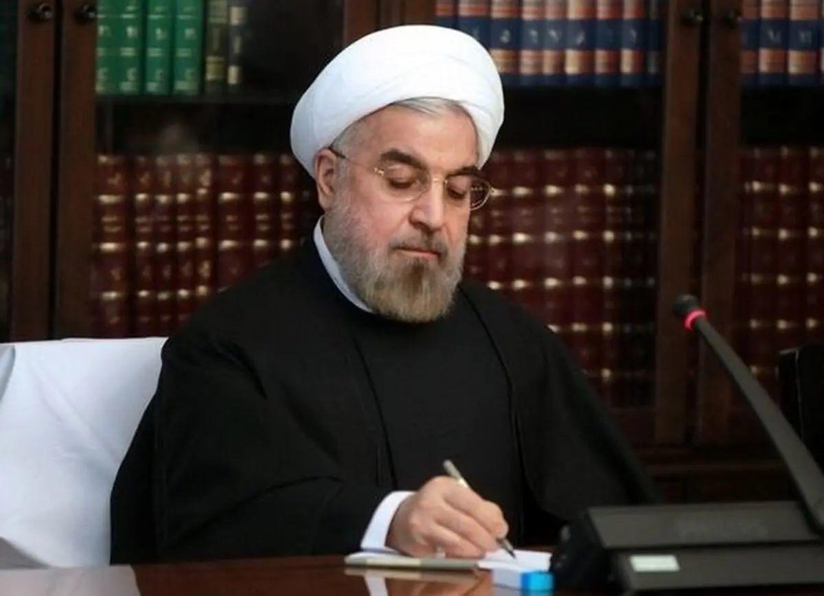 روحانی استعفای آخوندی و شریعتمداری را پذیرفت