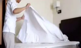 به این دلیل نباید تخت خود را صبح‌ها مرتب کنید