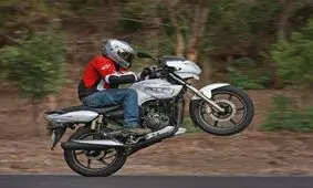 با آپاچی RTR 180 بیشتر آشنا شوید!