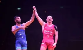 خداحافظی قهرمان آلمانی کشتی جهان از میادین/ کشتی مقابل گرایی در آخرین مبارزه

