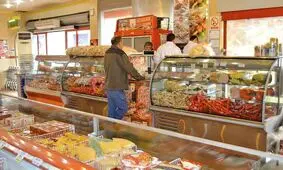 قیمت های عجیب و غریب سوسیس و کالباس؛  ۳۰۰ گرم ۲.۵ میلیون تومان!