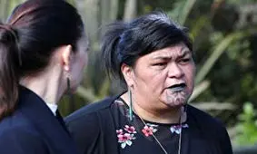 آوازخوانی نخستین وزیرخارجه اصیل نیوزلند در صحن سازمان ملل/ ویدئو 