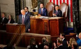 کارنامه 100 روزه ترامپ؛ شکست مفتضحانه در جنگ تعرفه‌ها

