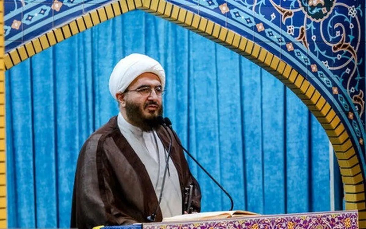 تذکر امام جمعه موقت تهران به شعاردهندگان در نماز جمعه 

