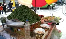 نوبر چغاله بادام کیلویی ۲.۵ میلیون تومان