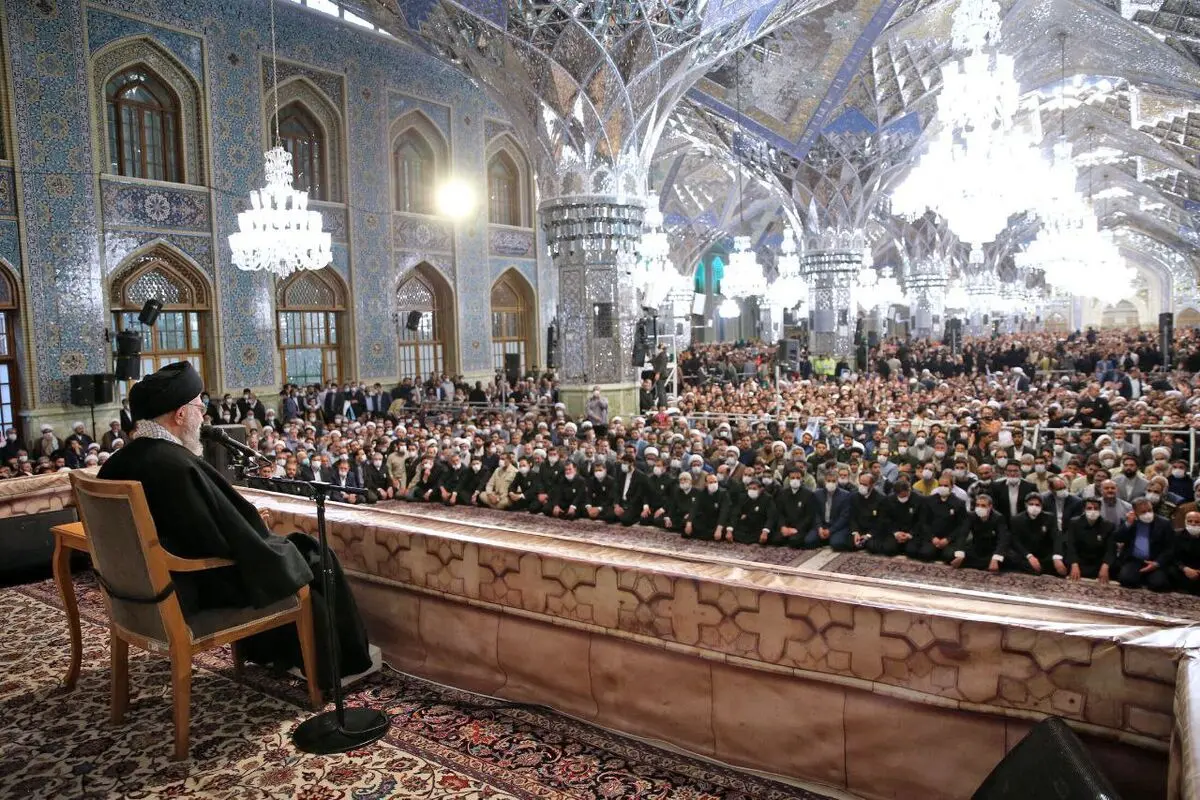 حضور در جنگ اوکراین را قاطعانه رد می‌کنیم/ غلط می‌کنید که جمهوری اسلامی را به زانو درآورید