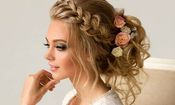 جدیدترین مد آرایشی؛ آرایش مو با گل های طبیعی/ تصاویر
