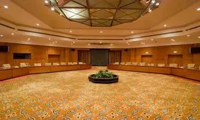 نشست شرم الشیخ مصر برای امضای توافق آتش بس بدون حضور حماس و اسرائیل

